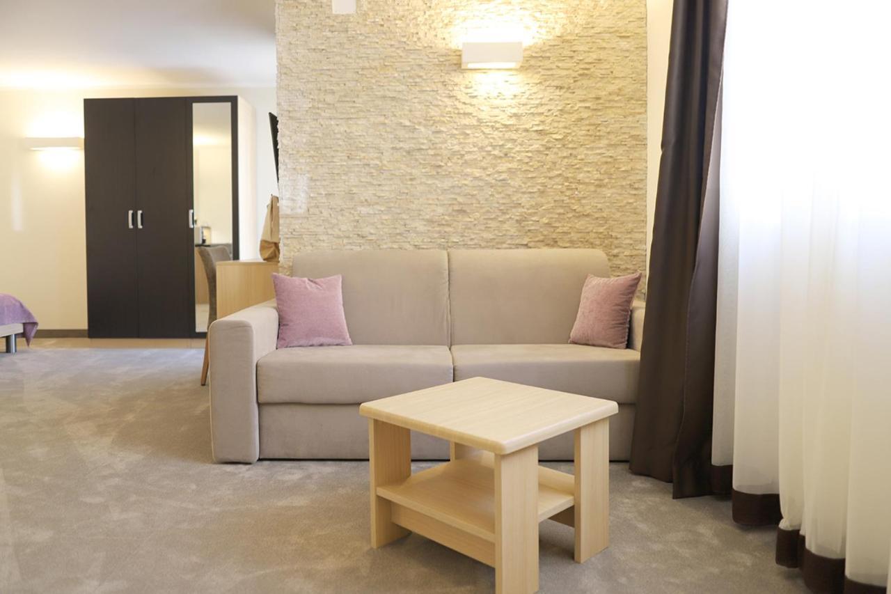 Hotel Villa Margaret Malinska Εξωτερικό φωτογραφία