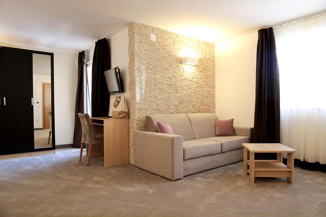 Hotel Villa Margaret Malinska Εξωτερικό φωτογραφία