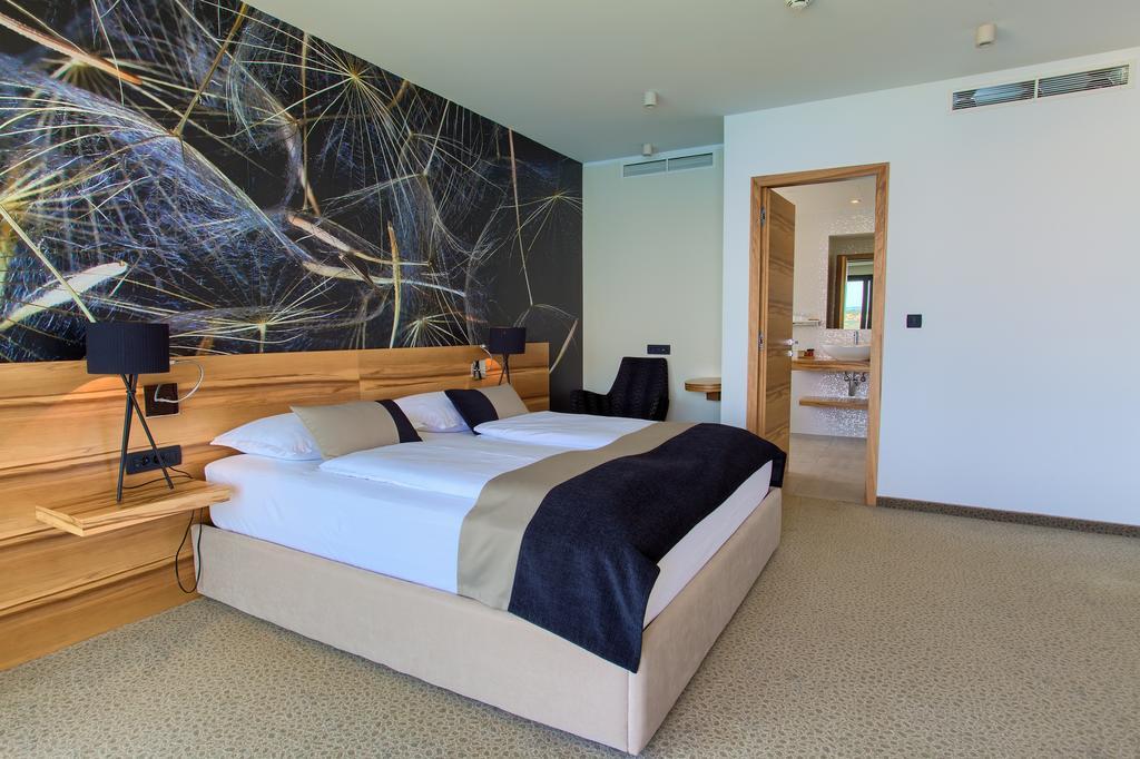 Hotel Villa Margaret Malinska Εξωτερικό φωτογραφία